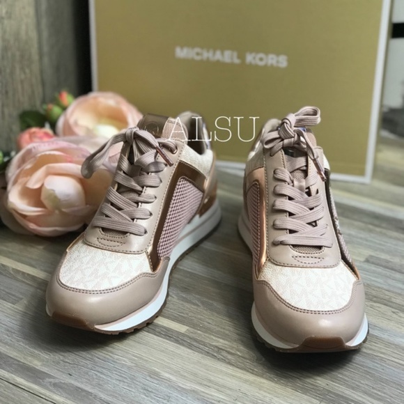NWT Michael Kors Maddy Trainer Napa PU SF Pink W - Picture 2 of 7